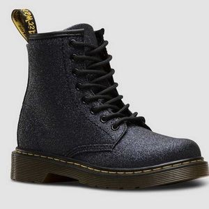 Dr Marten Delaney boots